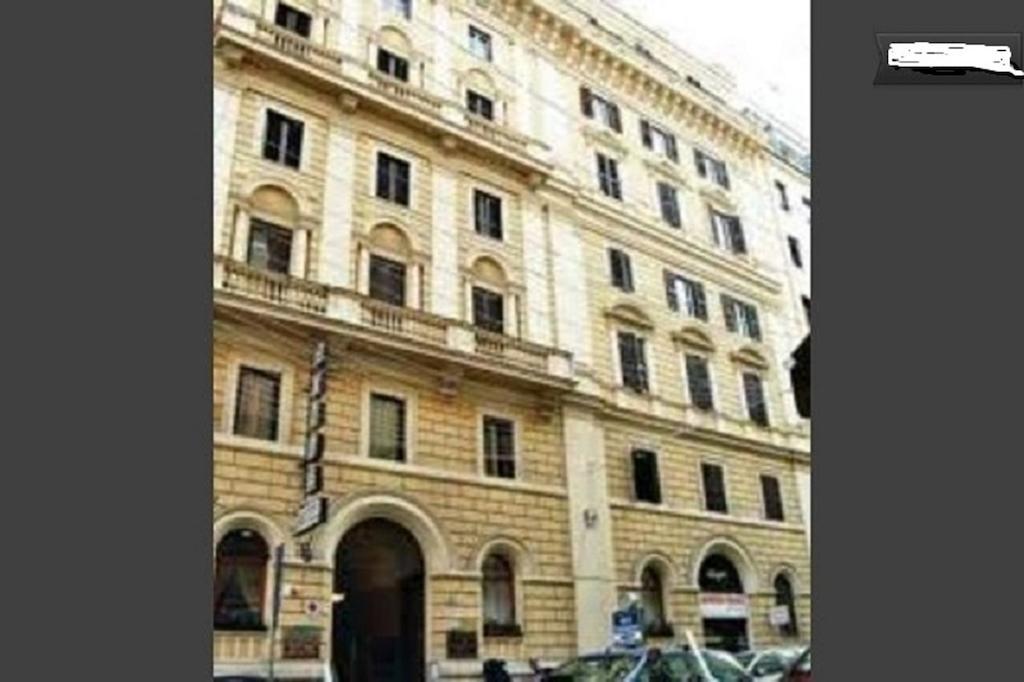 Hotel Continentale Rome Exterior photo